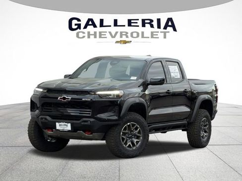 New 2026 Chevrolet Colorado ZR2 w/ Technology Package AWD/4WD image 1