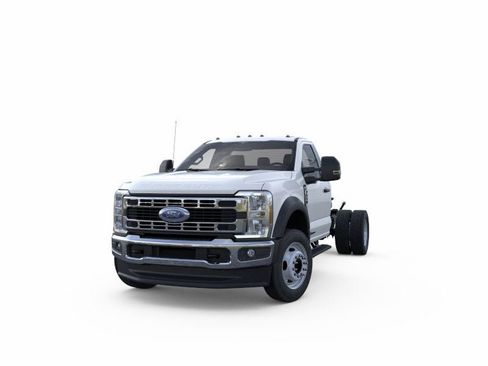 New 2026 Ford F550 4x4 Regular Cab Super Duty image 3
