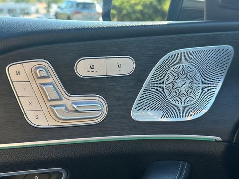 Used 2021 Mercedes-Benz GLE 350 4MATIC image 24