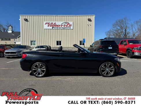 Used 2018 BMW 230i xDrive Convertible image 16