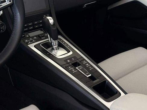 Used 2025 Porsche 718 Boxster S image 40