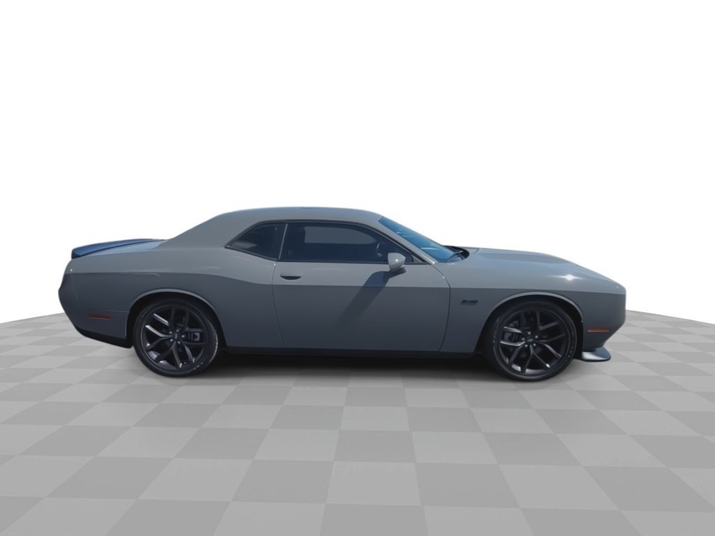 Used 2023 Dodge Challenger R/T w/ Blacktop Package RWD image 9