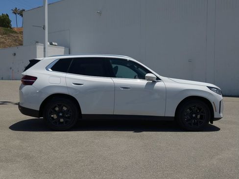 New 2026 BMW X3 xDrive30i w/ Premium Package AWD/4WD image 4