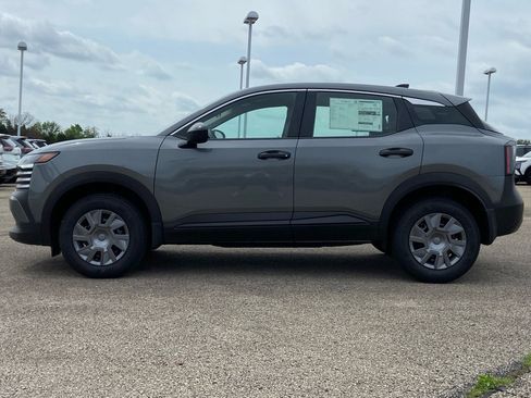 New 2026 Nissan Kicks S FWD image 8
