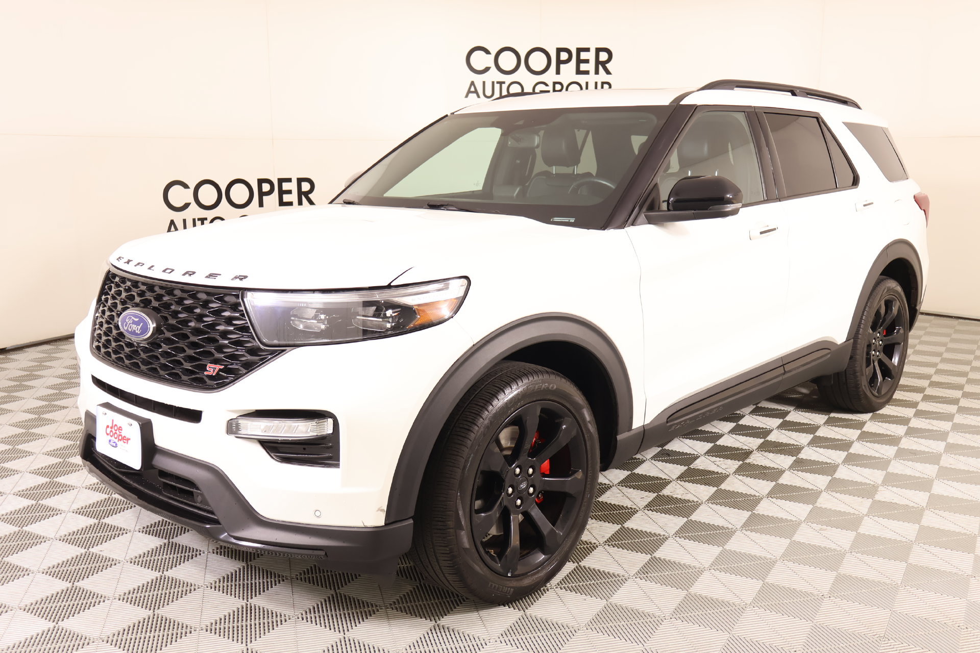 Used 2023 Ford Explorer ST w/ Equipment Group 401A AWD/4WD image 11