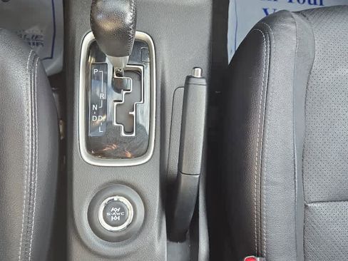 Used 2016 Mitsubishi Outlander SEL image 43