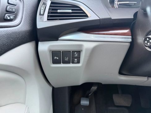 Used 2016 Acura MDX SH-AWD image 17