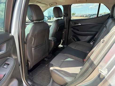 Used 2020 Buick Encore GX Select FWD image 23