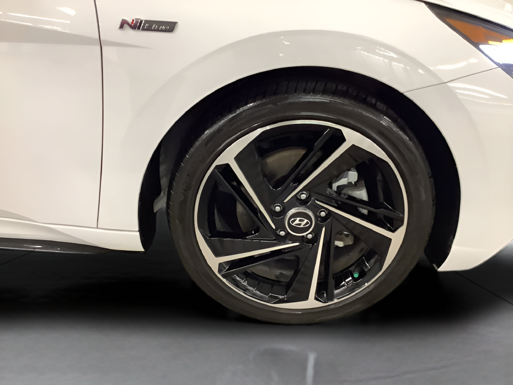 Used 2023 Hyundai Elantra N Line FWD image 25