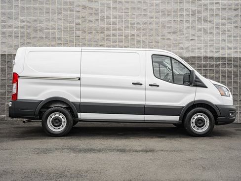 New 2025 Ford Transit 150 Low Roof image 8