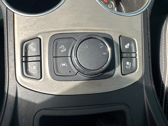 Used 2018 GMC Terrain Denali w/ Comfort Package AWD/4WD image 14