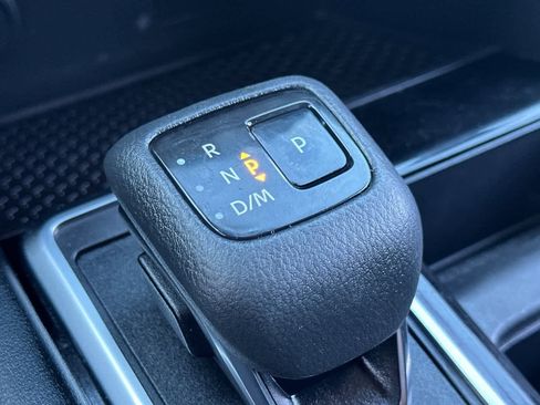 Certified 2022 Nissan Pathfinder SV image 28