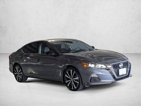 Used 2020 Nissan Altima 2.5 SR w/ Premium Package AWD/4WD image 26