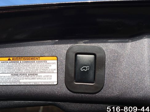 Used 2015 Toyota Venza Limited image 35