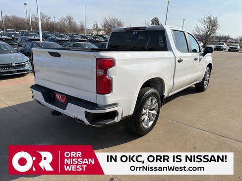 Used 2019 Chevrolet Silverado 1500 Custom w/ Custom Convenience Package image 5