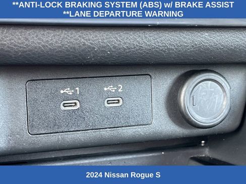 Used 2024 Nissan Rogue S image 6