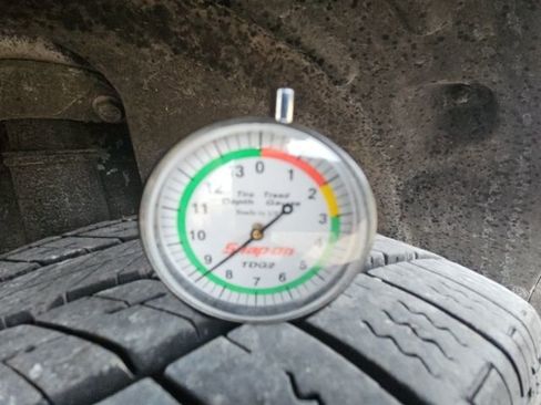 Used 2018 Buick Encore Sport Touring image 10