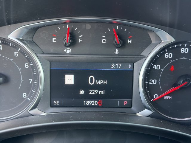 Certified 2024 GMC Terrain SLT w/ Infotainment Package II AWD/4WD image 12