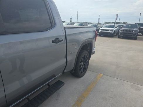 Used 2025 GMC Sierra 1500 Pro w/ Pro Value Package RWD image 4