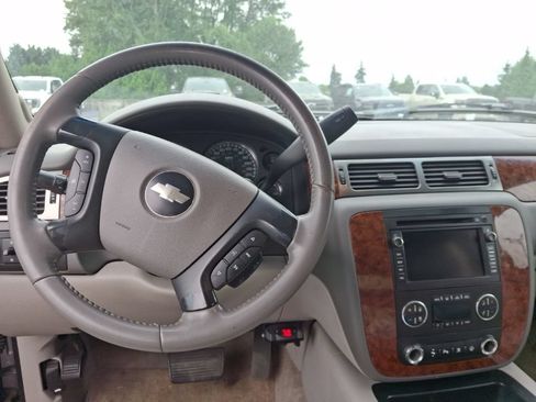 Used 2007 Chevrolet Avalanche LTZ w/ LTZ Preferred Equipment Group AWD/4WD image 11