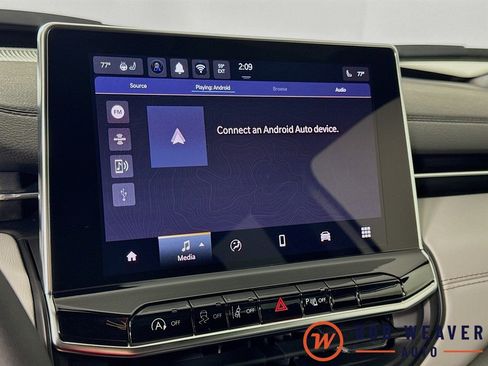 New 2026 Jeep Compass Limited image 15