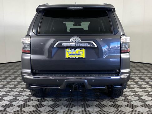 Used 2019 Toyota 4Runner Limited AWD/4WD image 11