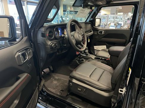 New 2026 Jeep Wrangler Unlimited Rubicon 392 image 14