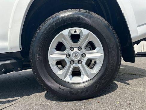 Used 2024 Toyota 4Runner SR5 Premium RWD image 20