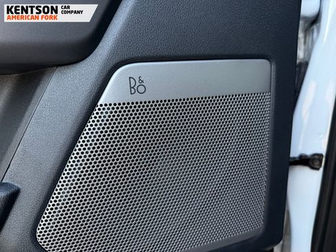 Used 2025 Ford F250 Lariat w/ Black Appearance Package image 23