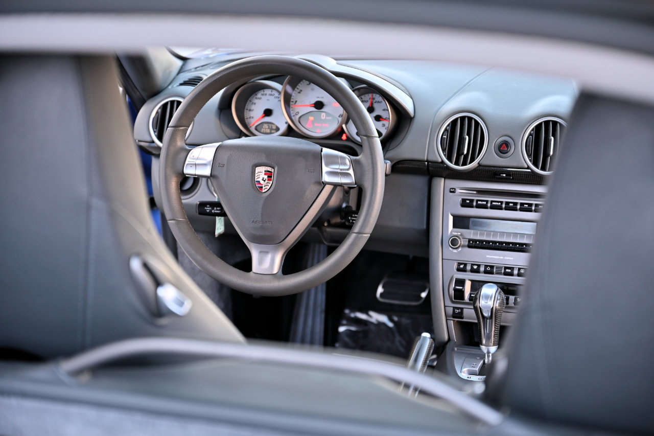 Used 2007 Porsche Cayman S RWD image 16
