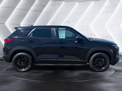 Certified 2024 Chevrolet TrailBlazer LS FWD image 6