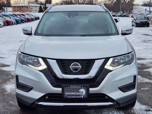 Used 2020 Nissan Rogue SV image 6