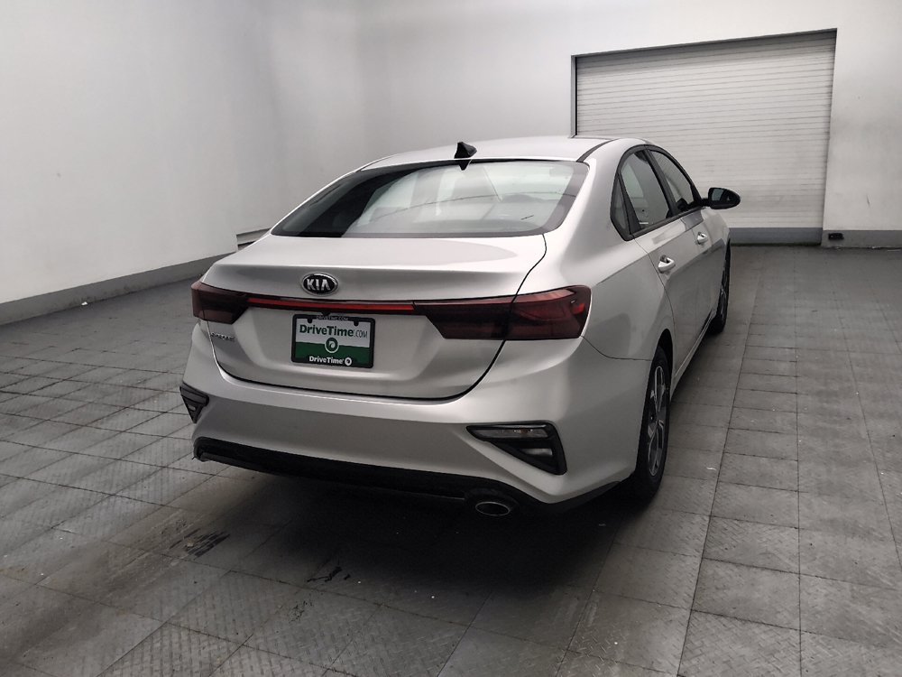Used 2019 Kia Forte LXS FWD image 9