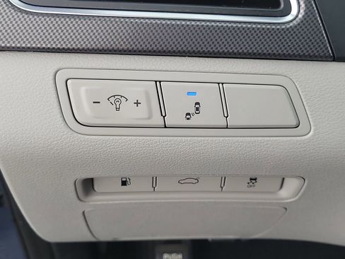 Used 2015 Hyundai Sonata Sport w/ Option Group 03 image 23