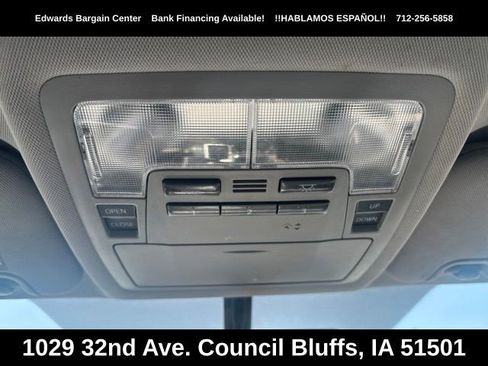 Used 2016 Toyota Highlander XLE AWD/4WD image 24