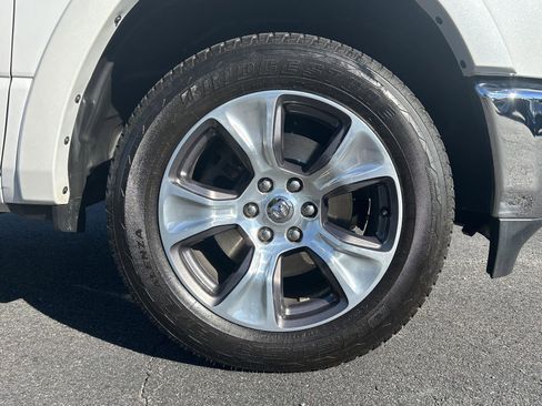Used 2022 RAM 1500 Laramie image 11