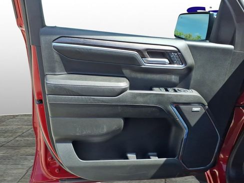 Used 2024 Chevrolet Silverado 1500 LTZ image 10