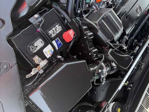 Used 2015 Acura TLX FWD image 33