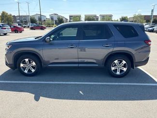 Used 2025 Honda Pilot EX-L video 2