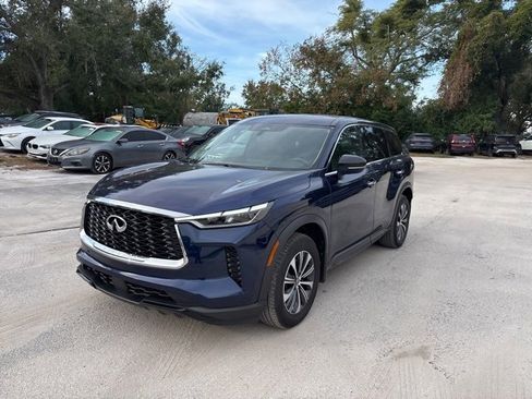 Used 2023 INFINITI QX60 Pure image 2