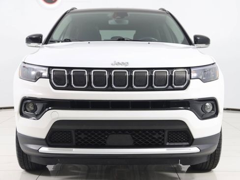 Used 2022 Jeep Compass Limited image 49