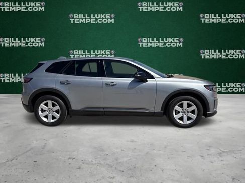 Used 2024 Honda Prologue EX image 3