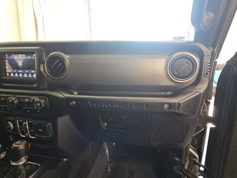 Used 2021 Jeep Wrangler Unlimited Sport AWD/4WD image 34