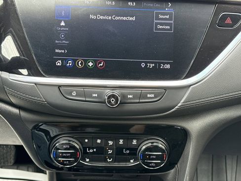 Used 2021 Buick Encore GX Select w/ Sport Touring Package FWD image 18