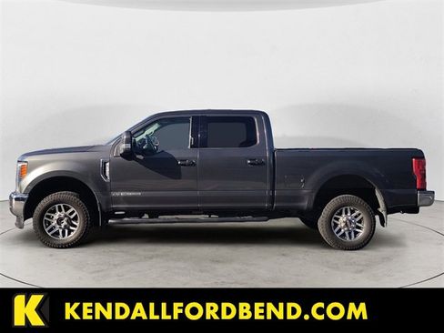 Used 2019 Ford F250 Lariat w/ Lariat Ultimate Package image 2