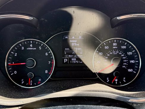Used 2016 Kia Forte EX FWD image 19