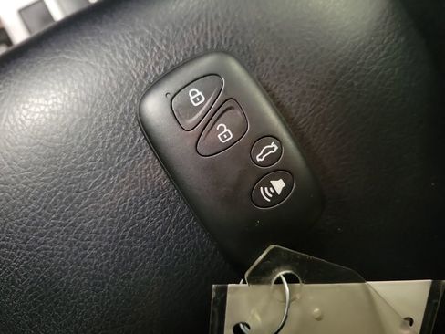 Used 2022 Toyota 4Runner SR5 image 15