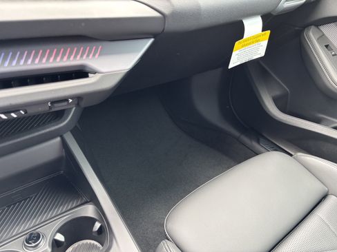 Used 2026 BMW 228i w/ Technology Package image 17