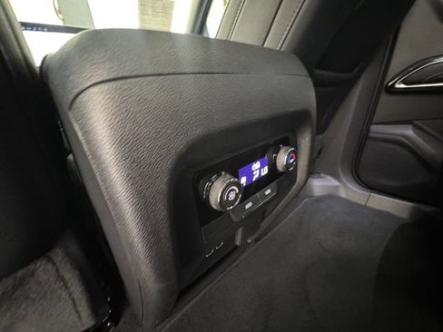 Used 2026 Chevrolet Traverse LT w/ Sun and Wheel Package AWD/4WD image 31