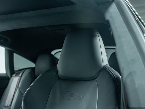 Used 2022 Audi RS 7 Sportback image 21